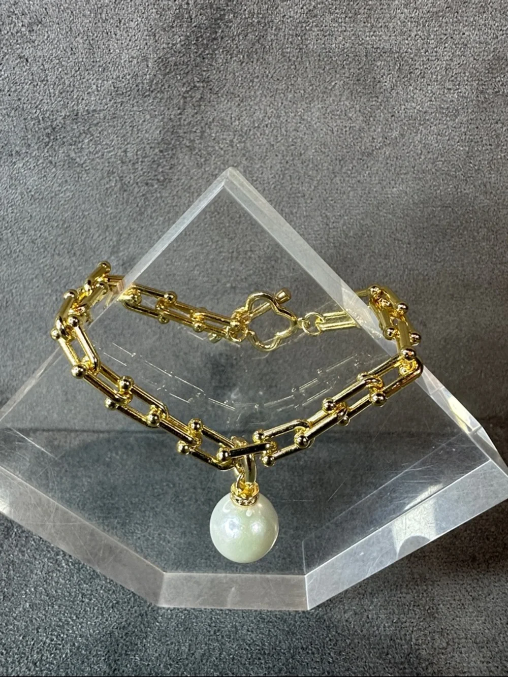 Gold Chain Bracelet with Pearl Charm